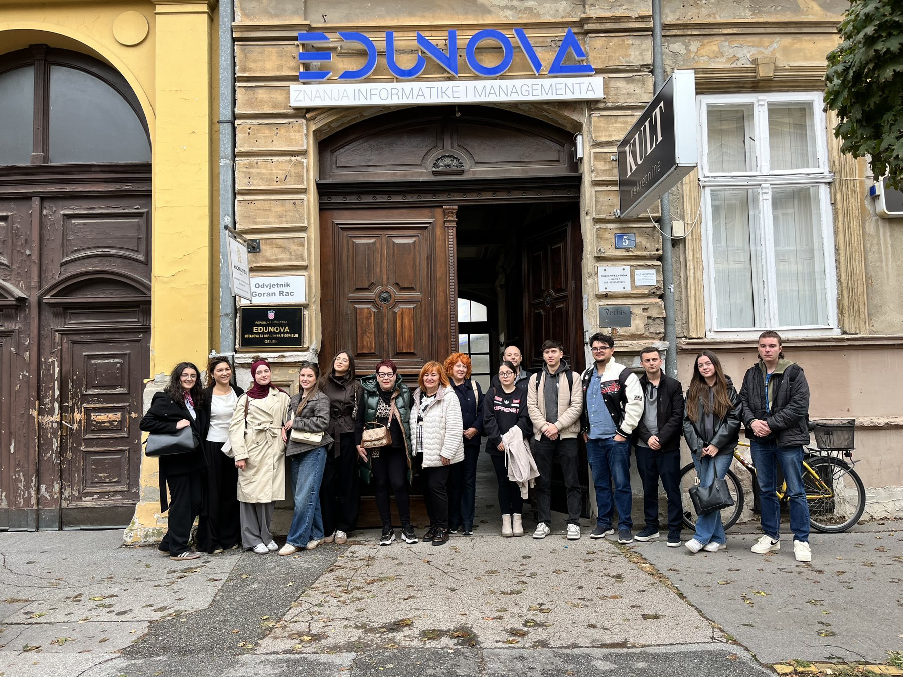 1000069992